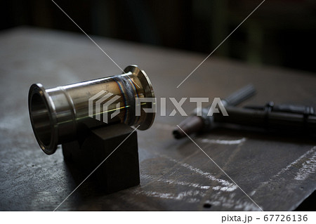 サニタリー配管を溶接 サニタリー配管を溶接 67726136