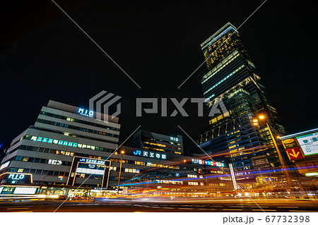 大阪　天王寺　夜景　ビル　あべのハルカス　天王寺駅 67732398