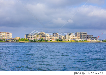 御島水域の朝風景（香椎海岸遊歩道　アイランドシティ）　【福岡市東区】 67732744
