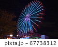 観覧車　イルミネーション 67738312