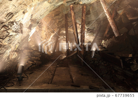 別子銅山最後の坑口「筏津坑」 67739655
