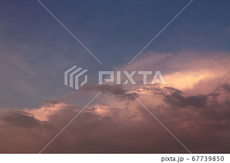 夕立ち 夕立ち 67739850