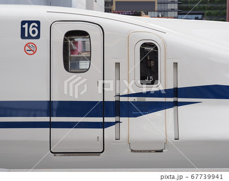 新幹線N700S　J5編成　京都駅にて 67739941