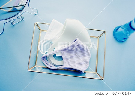 使い分けるおしゃれなマスク 使い分けるおしゃれなマスク 67740147