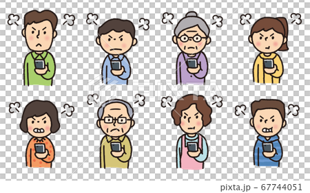 家族_スマホ_表情_怒る 67744051
