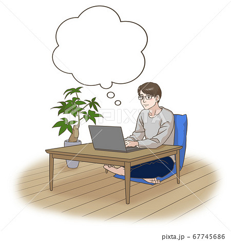 笑顔のリモートワーク中の男性(フキダシつき) 笑顔のリモートワーク中の男性(フキダシつき) 67745686