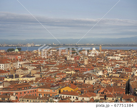 イタリア・ベネチア サンマルコの鐘楼 見晴台からの眺め / Venice, Italy 67751384