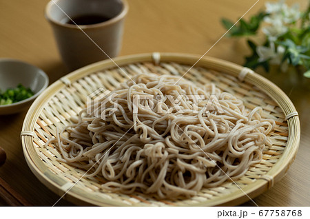 もり蕎麦 もり蕎麦 67758768