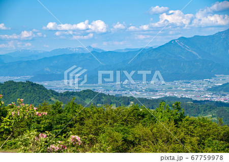 十日町展望台付近　魚沼スカイラインから魚沼連峰の景色　景観　 67759978