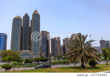 UAE・アブダビの都市風景 67759991