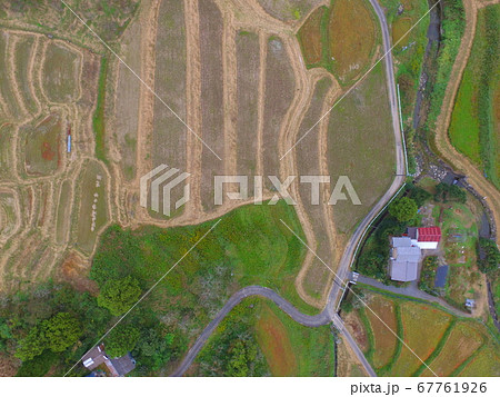 鴨川大山千枚田〜ドローンで空撮(千葉県鴨川市平塚) 鴨川大山千枚田〜ドローンで空撮(千葉県鴨川市平塚) 67761926