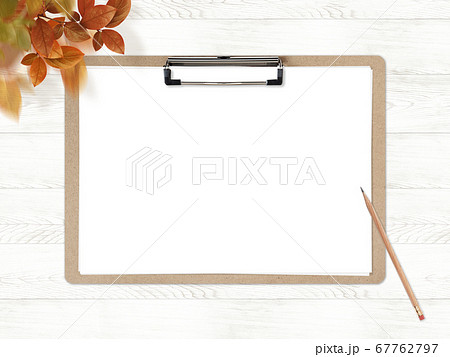 クリップボードをモチーフとしたフレーム素材のイラスト素材