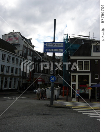 オランダの街の風景 67766734