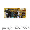電子機器の基盤 67767272