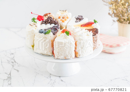 different pieces of cake 67770821