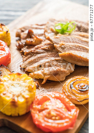 grilled pork steak 67771277