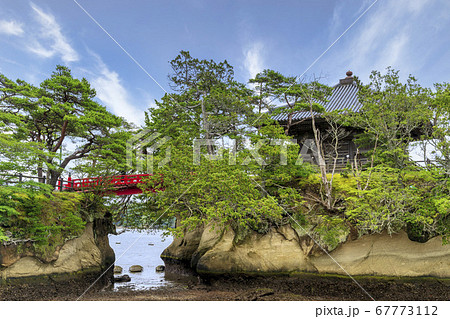 日本三景松島の風景　瑞巌寺五大堂　宮城県松島町 67773112