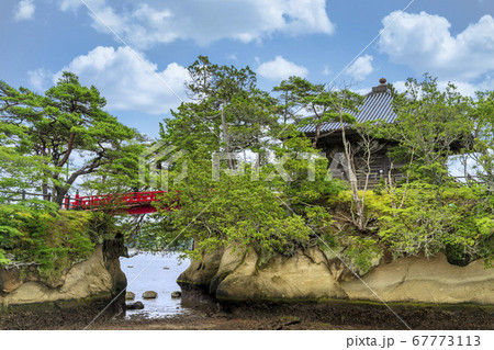 日本三景松島の風景　瑞巌寺五大堂　宮城県松島町 67773113