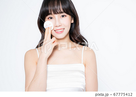 女性 女 女の子 67775412
