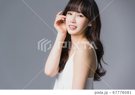 女性 女 女の子 67776081