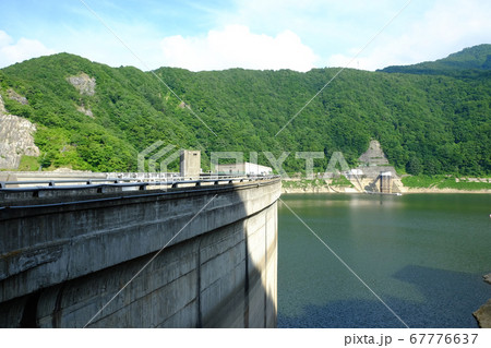 岩手県西和賀町の錦秋湖 67776637