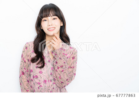 女性 女 女の子 67777863