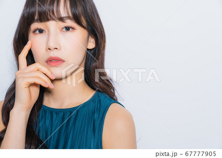 女性 女 女の子 67777905