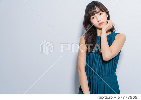 女性 女 女の子 67777909