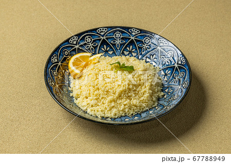 クスクス　Couscous, small pasta  67788949