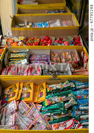 駄菓子屋　駄菓子 67795288