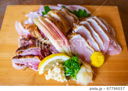 鹿児島 郷土料理 鶏のタタキ 鳥刺し 67796057