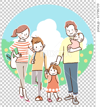 一家五口出去天空背景 67796739