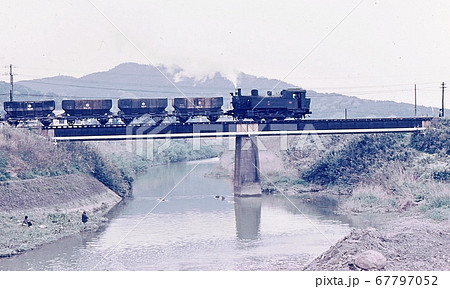 昭和51年 九州筑豊、貝島炭鉱の蒸気機関車 の写真素材 [67797052