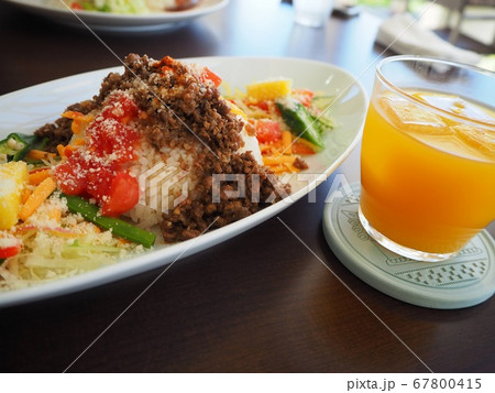 美崎牛×季節野菜のタコライス(Seven Colors 石垣島) 67800415