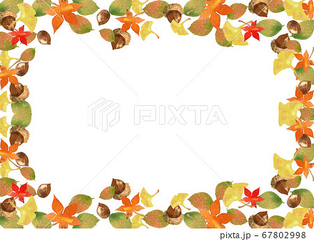 水彩の紅葉とドングリ秋フレームのイラスト素材