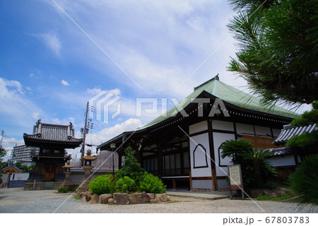 城下町の風情を残す尼崎寺町の如来院 城下町の風情を残す尼崎寺町の如来院 67803783