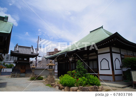 城下町の風情を残す尼崎寺町の如来院 67803786
