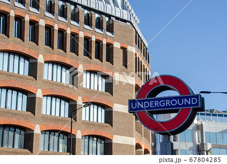 ロンドンの地下鉄 ロンドンの地下鉄 67804285