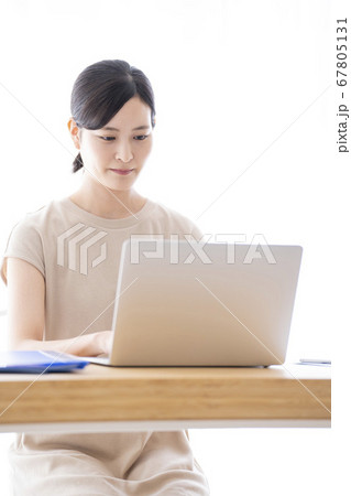 ワークライフバランス 67805131