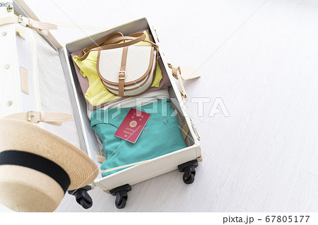 旅行 荷造り スーツケース 旅行 荷造り スーツケース 67805177