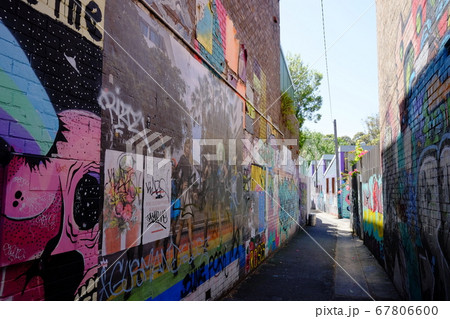 ストリートアート　グラフィティ 67806600