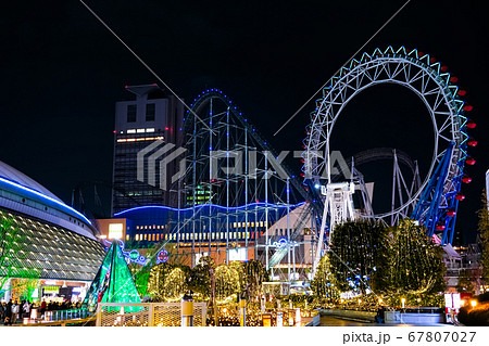 東京ドームシティの夜景の写真素材