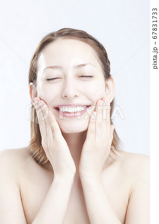 スキンケアイメージ 67831733