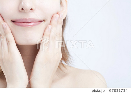 スキンケアイメージ 67831734