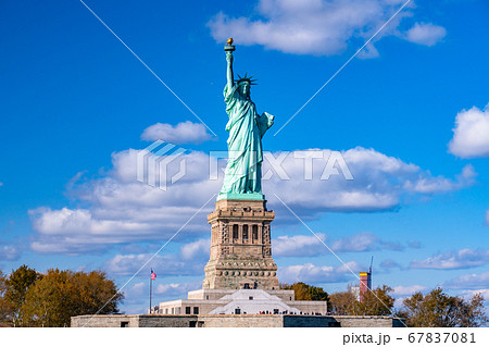 《ニューヨーク》自由の女神・アメリカ 67837081