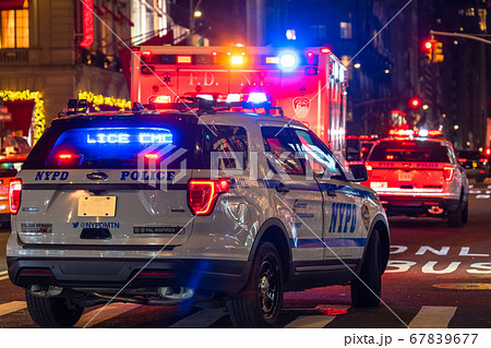 紐約 紐約警察局 曼哈頓之夜 照片素材 圖片 圖庫