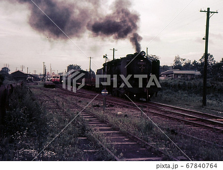 昭和42年電化前の川越線 9600蒸気機関車 日進駅 埼玉県の写真素材 [67840764] - PIXTA