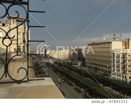 チュニジア チュニス新市街 Avenue Habib Bourguiba チュニジア チュニス新市街 Avenue Habib Bourguiba 67841531