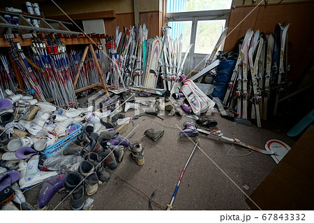 廃墟　オリンピック・イン妙高高原　妙高パノラマパークスキー場　パノラマパーク 新潟県妙高市　廃ホテル 67843332