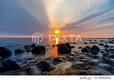 西帰浦市 済州島 夕焼け 67846941